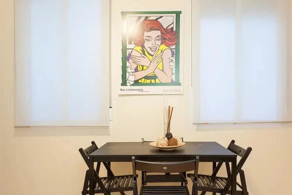 Cozy Urban Apt. Historic District - Sol - photo 12