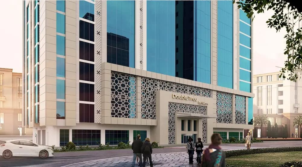DoubleTree by Hilton Ras al Khaimah Corniche Hotel & Residences - photo 1
