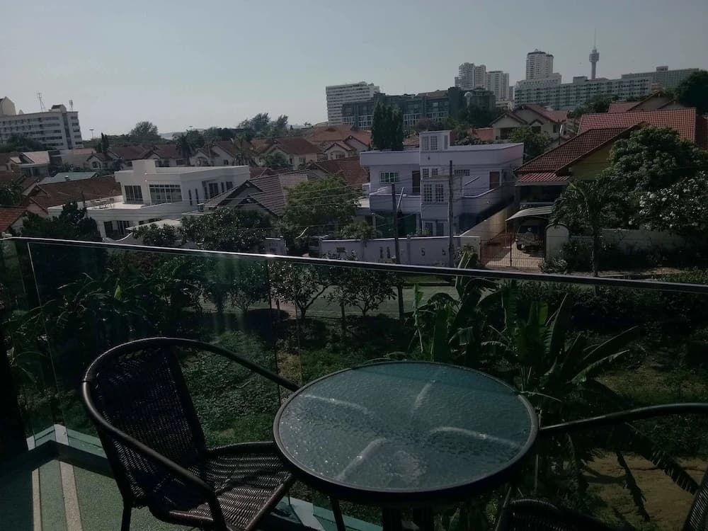 Acqua Condominium - photo 17