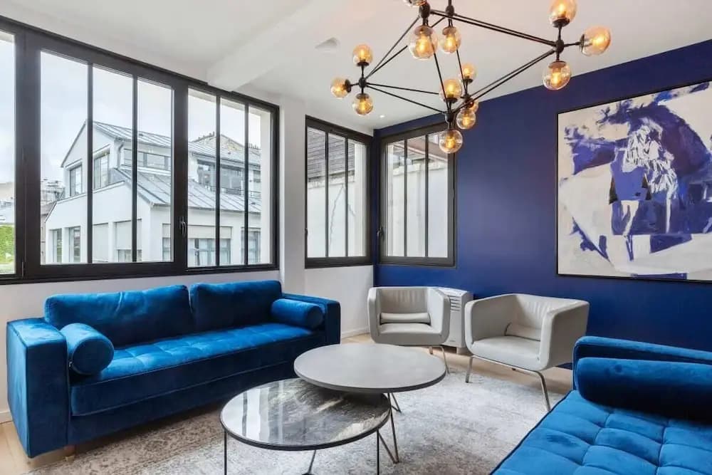 Stunning 2 Bed Apartment, Sleeps 4 - photo 11