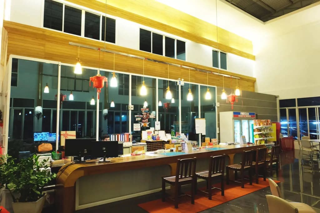 Riverside Hotel - photo 17