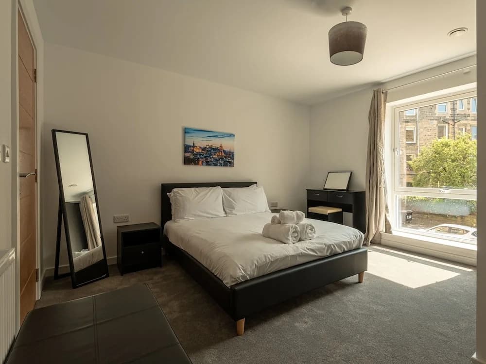Roomy Comfortable Apartment - photo 7