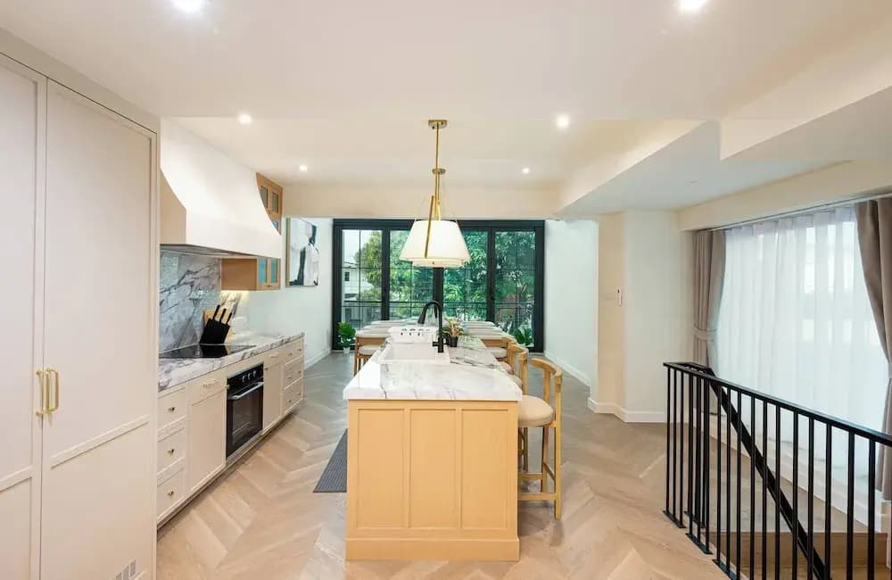 Stylish 5BR Poolhouse & Theater 2mins to BTS - photo 24