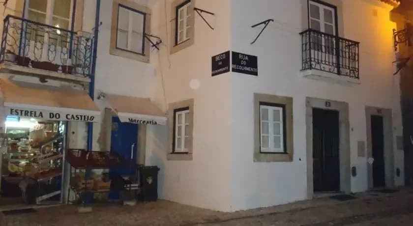 Lisbon's Castle Apartments - photo 1