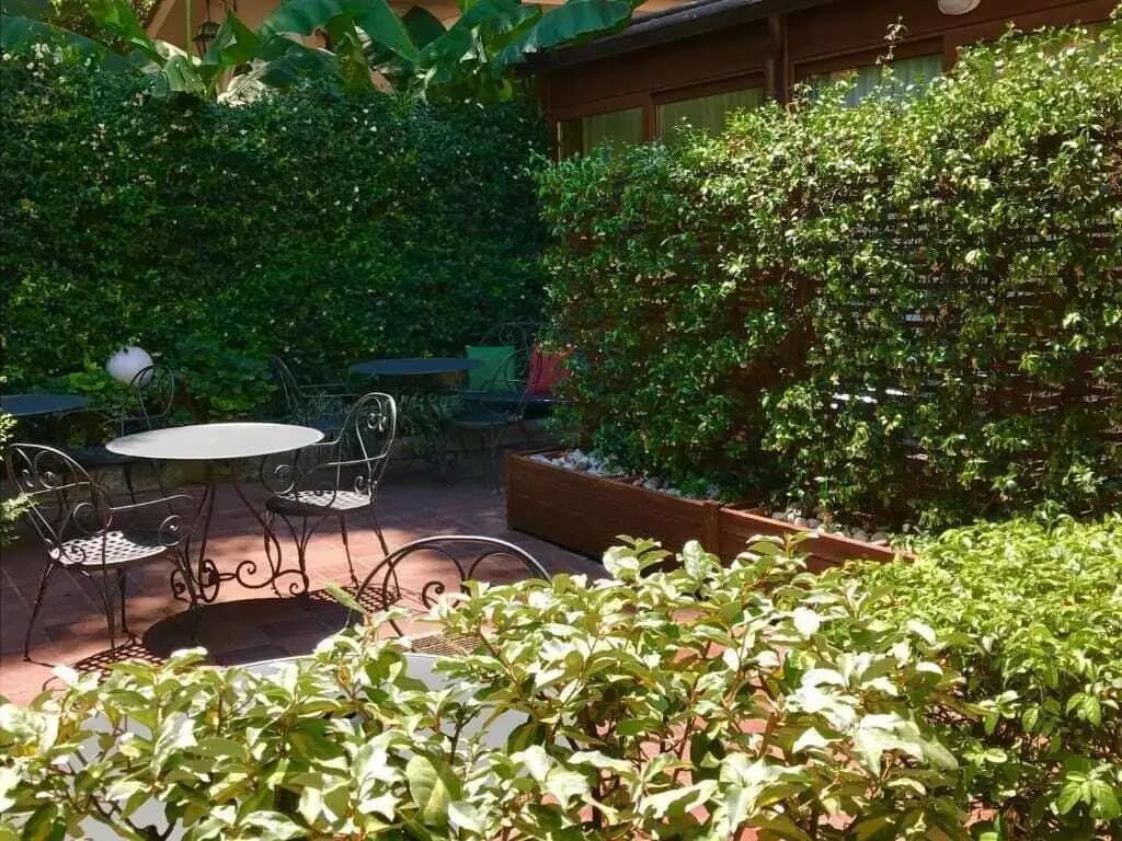 Hotel Astoria Garden - photo 18