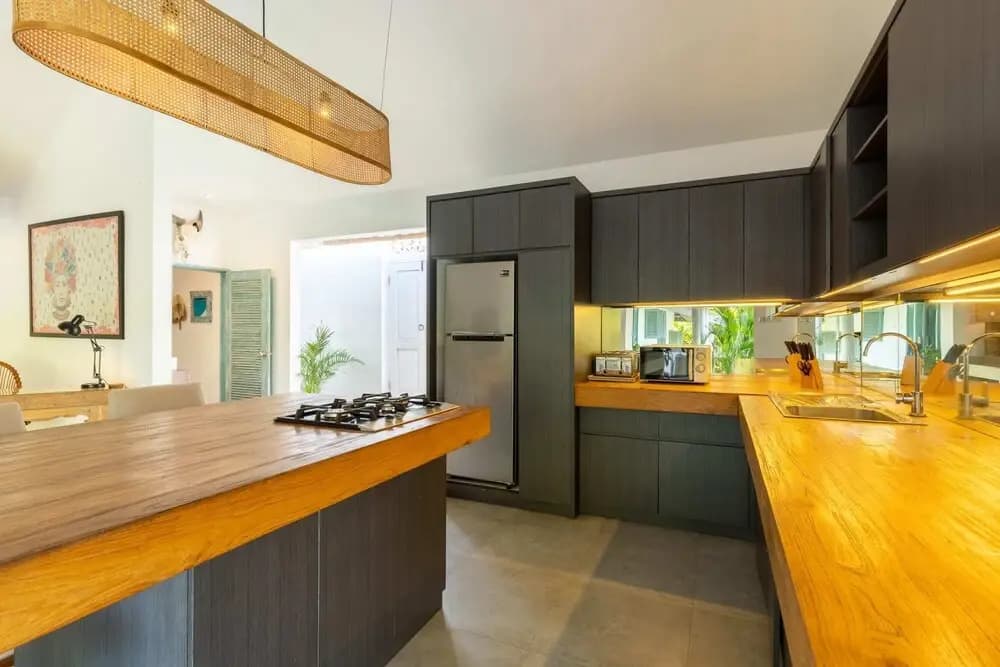 3BR Charming Villa 2 Minutes From Berawa Beach - photo 13