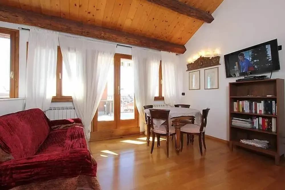 City Apartments - Panoramic - photo 2