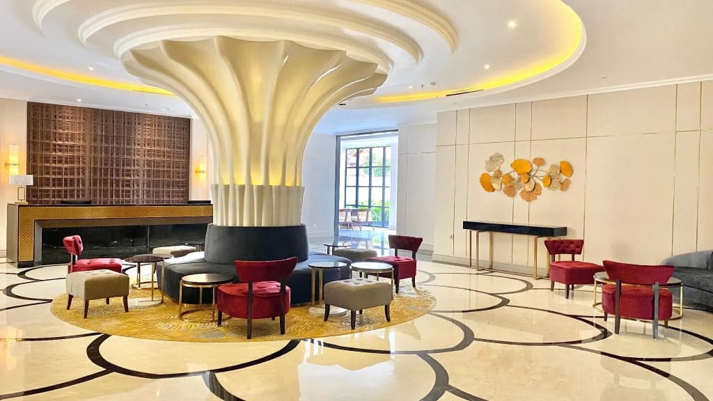 Maia Hotel Jakarta - photo 8