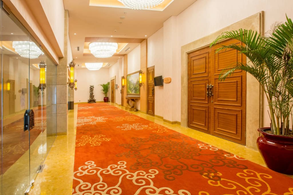 SereS Springs Resort & Spa Singakerta - photo 10