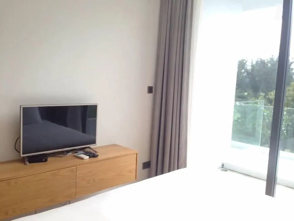 Ocean Villas Beach Resort - photo 4
