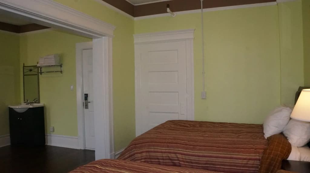 The Utah Inn - photo 3