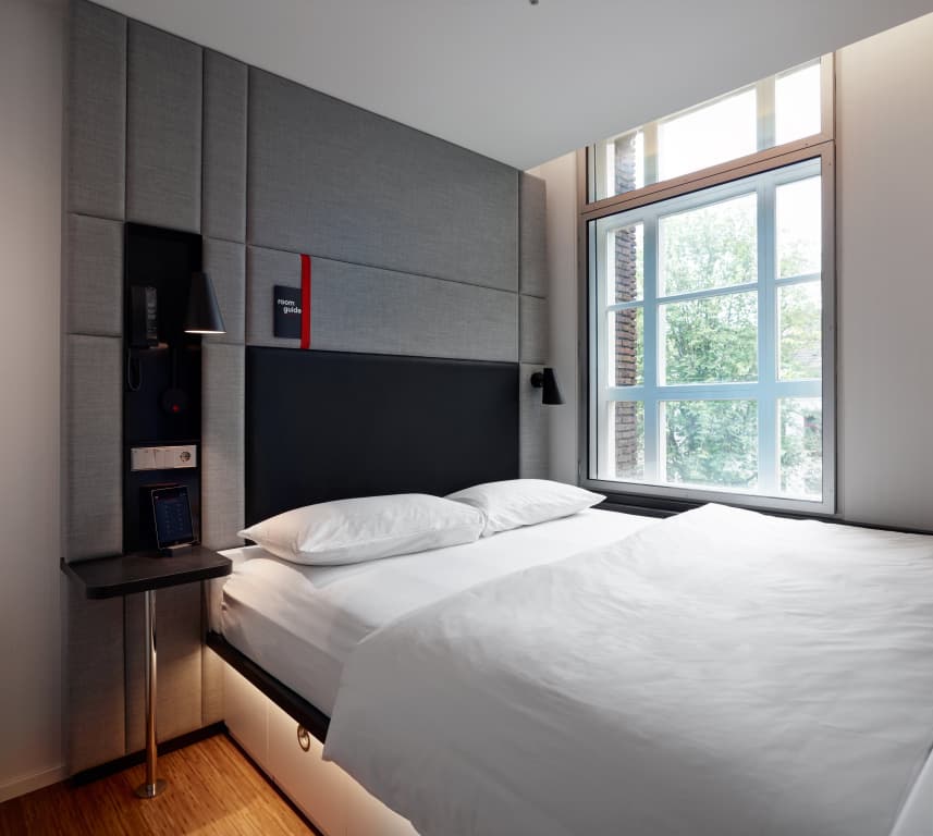 citizenM Amstel Amsterdam - photo 3