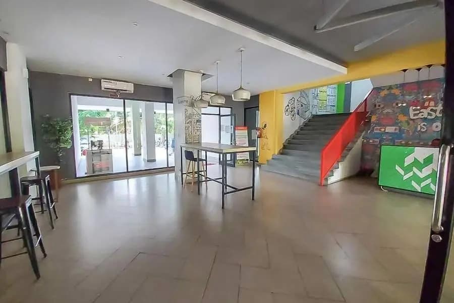 Apartment Sentra Timur Tower Tower Orange Cheap Inn RedPartner - photo 2