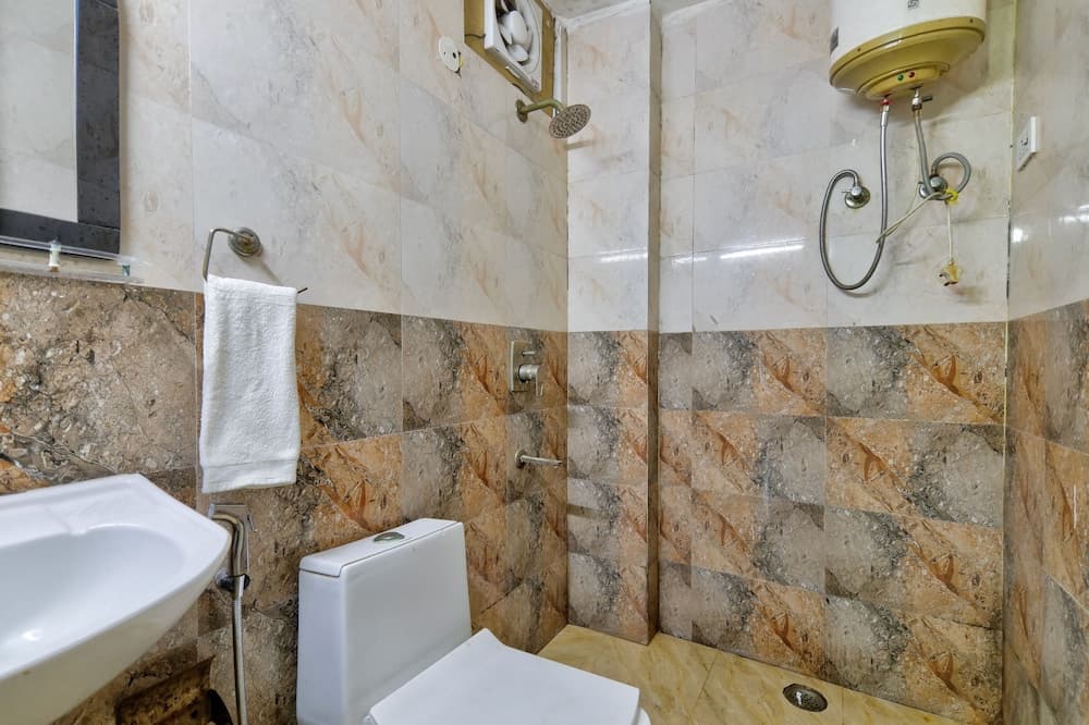 Airport Hotel Annexe - photo 10