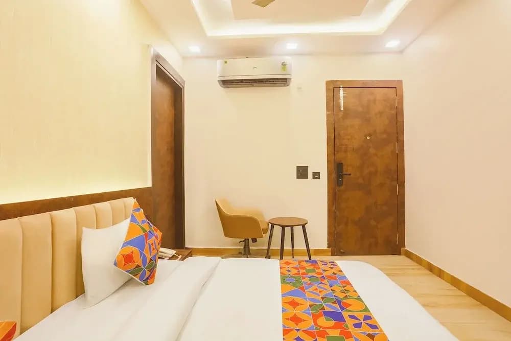Fabhotel Sugar Inn - photo 2