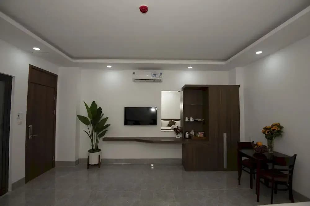 OYO 1180 Huy Ngoc Hotel - photo 12