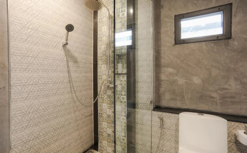 The Mantra Hotel - photo 8