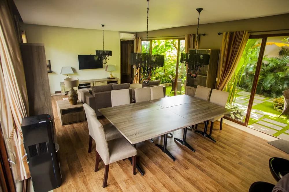 Puri Sabina Bed & Breakfast - photo 8