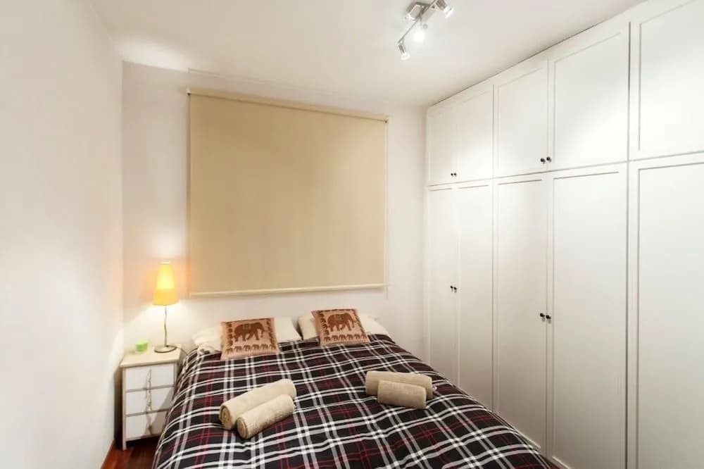 Centric Apartment Fira - photo 2