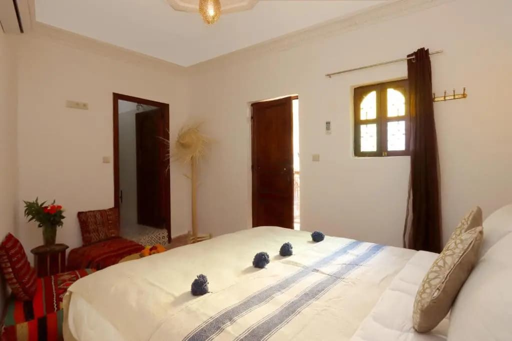 Riad Makech - photo 6