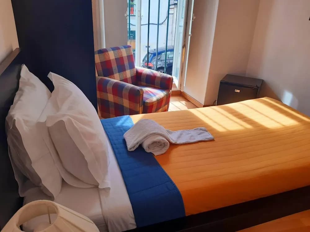 Fado Bed & Breakfast Santos - photo 6