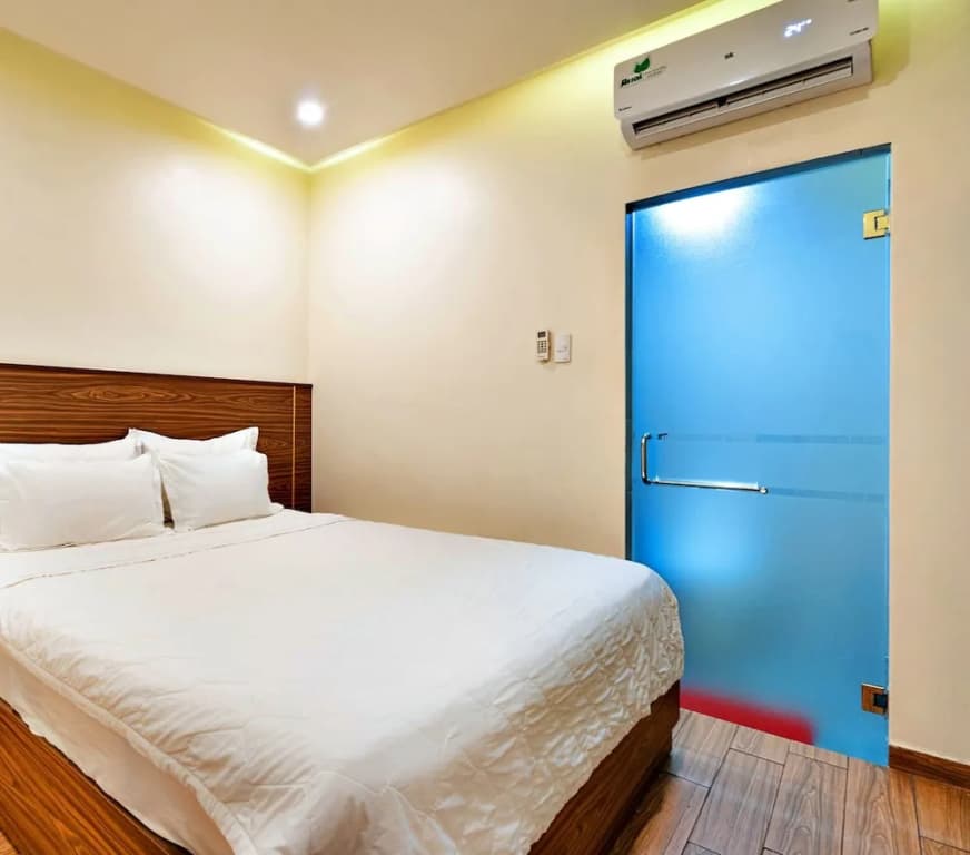 HANZ Minh Thu Hotel Go Vap - photo 2