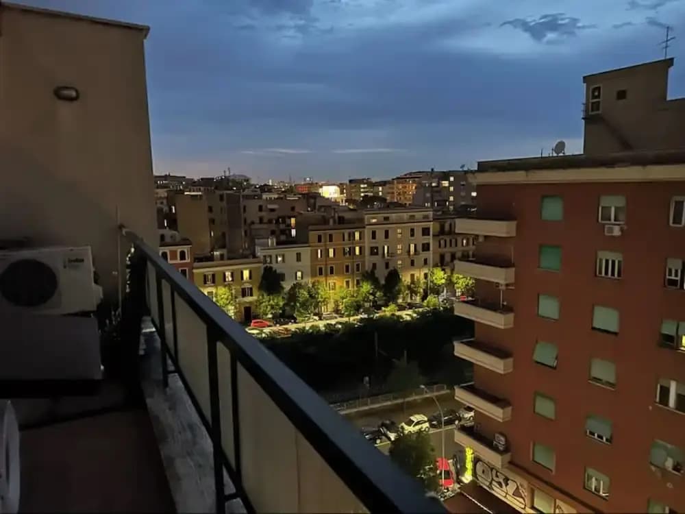 Lucian Dreams in Roma - photo 9