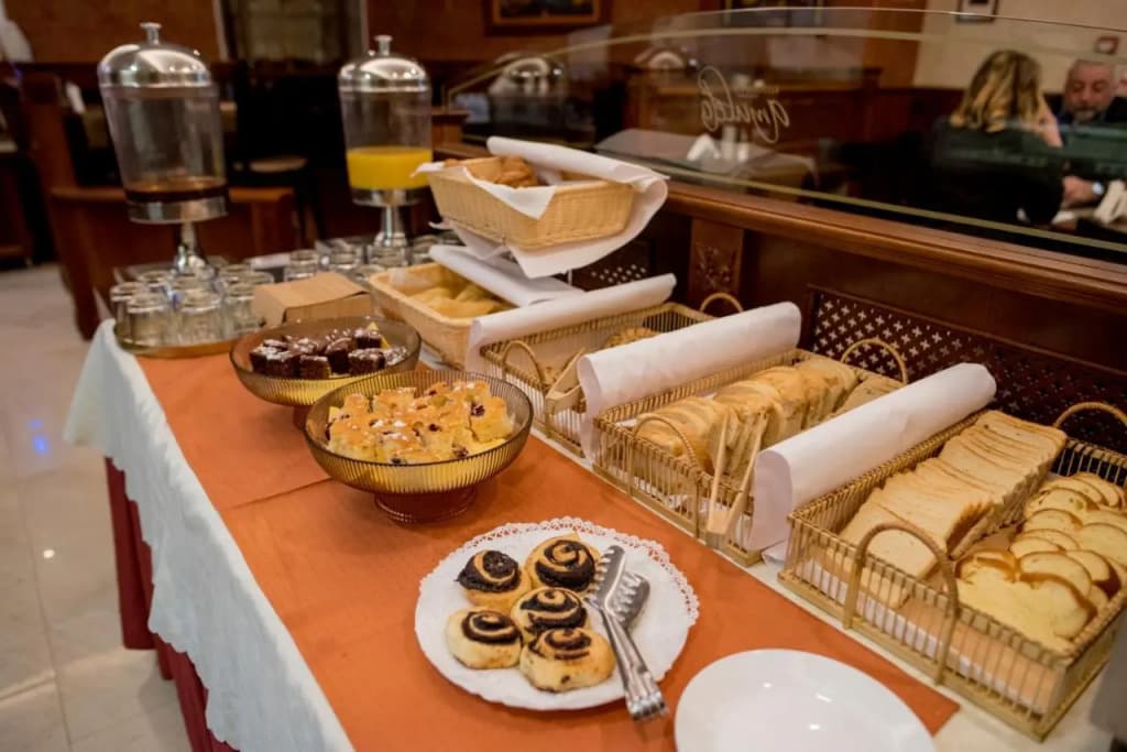 Gold Hotel Budapest - photo 31