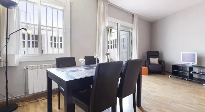 Barcelonaforrent Meridian Suites - photo 6