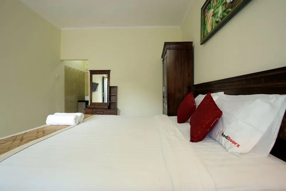 RedDoorz Nakula Sunset Road - photo 5