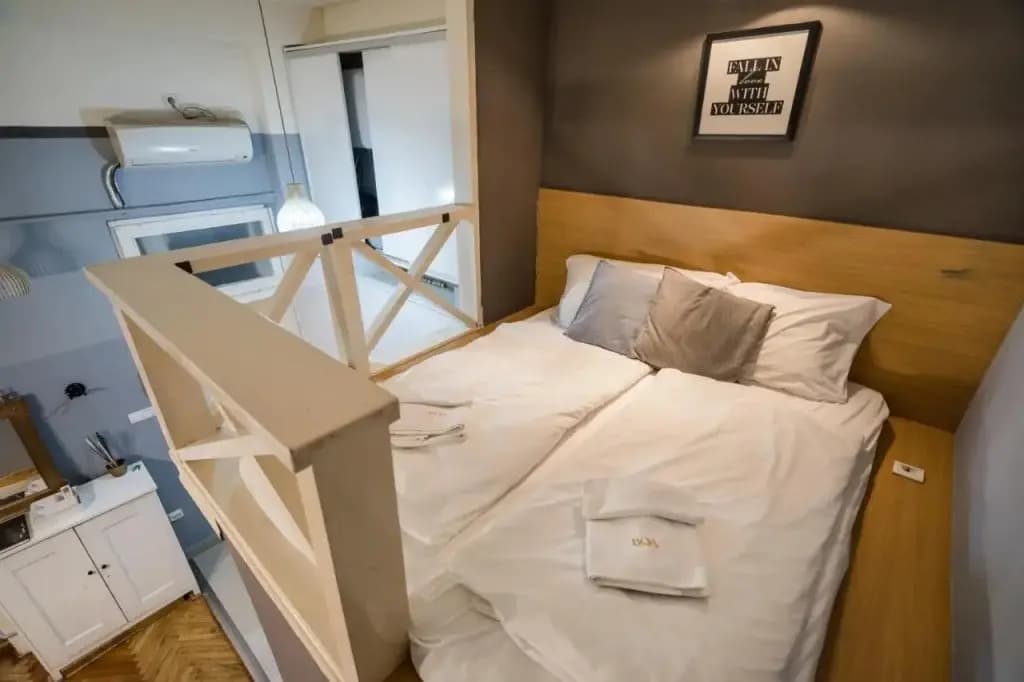 Z44- Boutique Apartment, Best Location. By BQA - photo 4