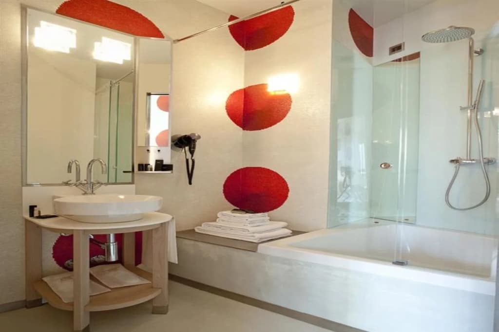 NU Hotel - photo 10