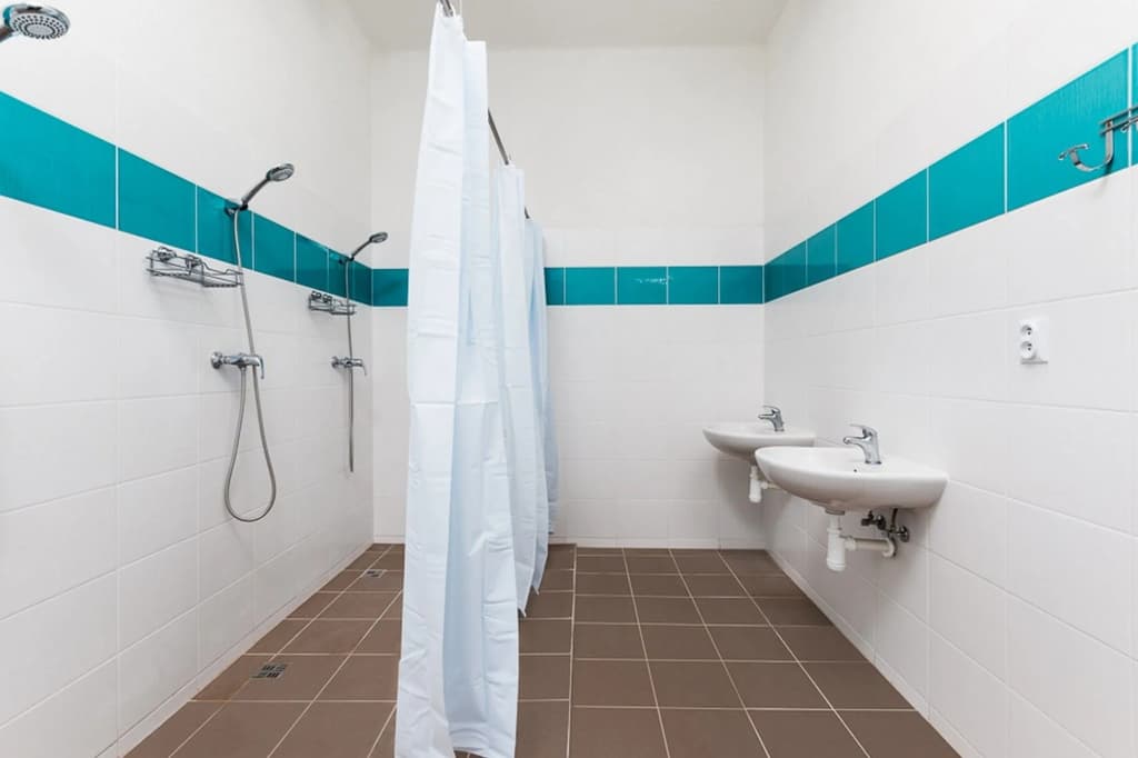 Easy Housing Hostel - photo 7
