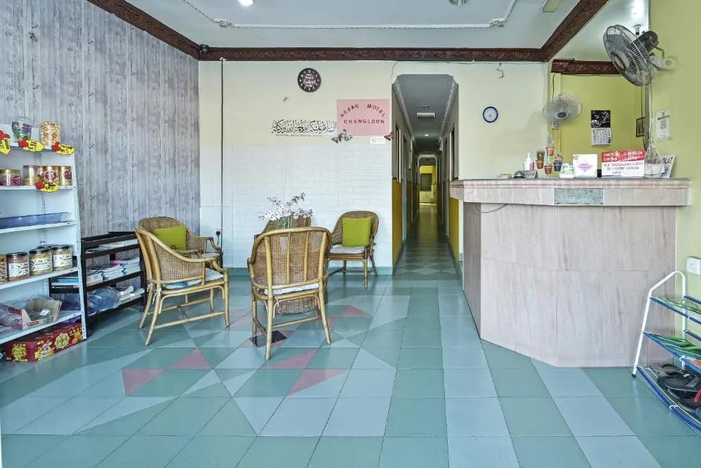OYO 90736 Lh Resak Motel - photo 15