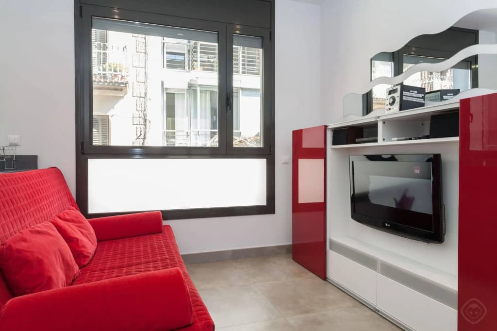 Via Augusta Apartments - photo 6