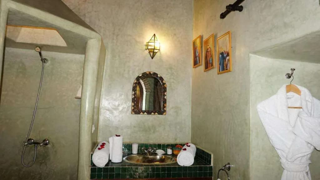 Riad Samsli - photo 30