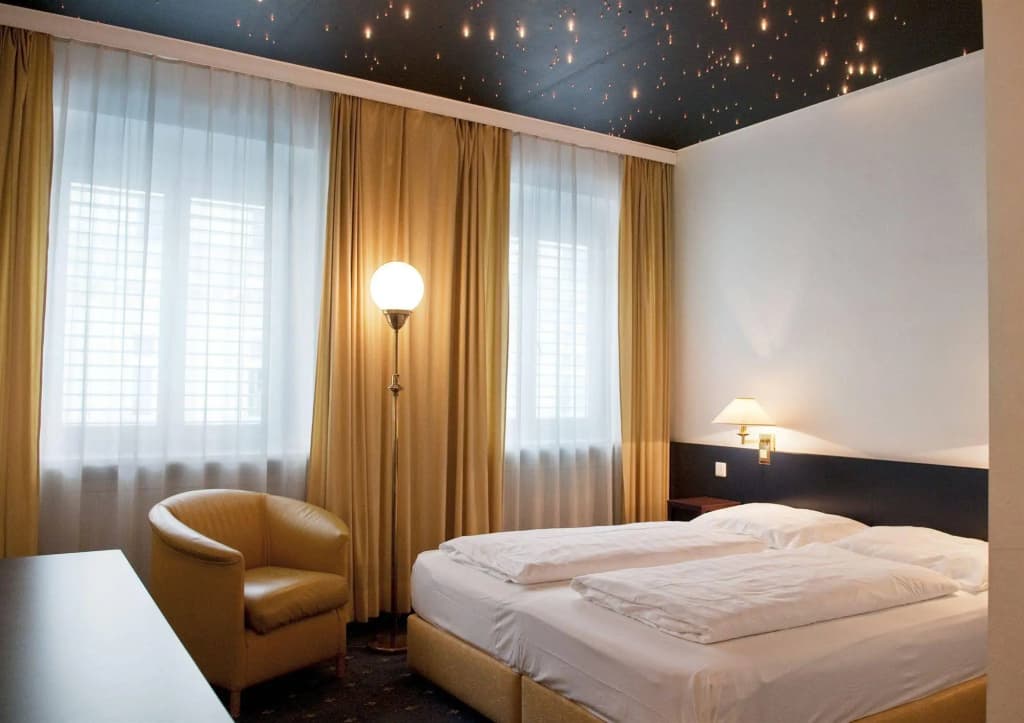 Hotel Kunsthof - photo 4
