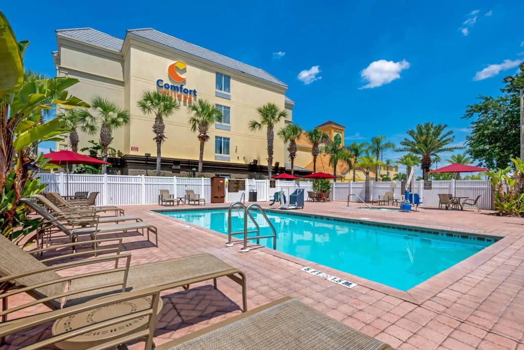 Comfort Suites Near Universal Orlando Resort - photo 19
