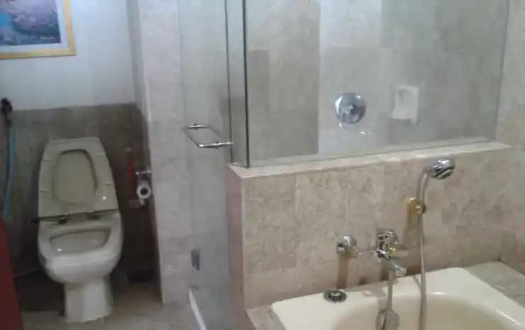 KL Bintang Suites @ Times Square - photo 36