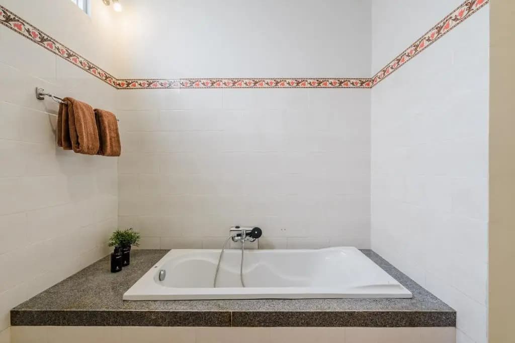 AV Villa Melati - photo 8