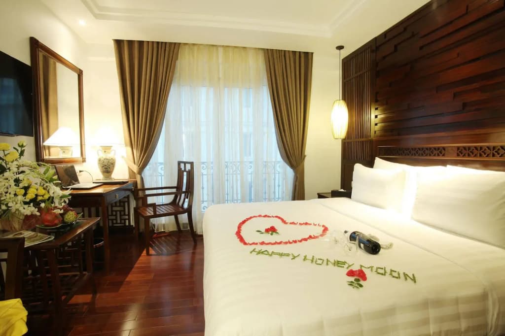 L’Signature Hanoi Hotel - photo 4