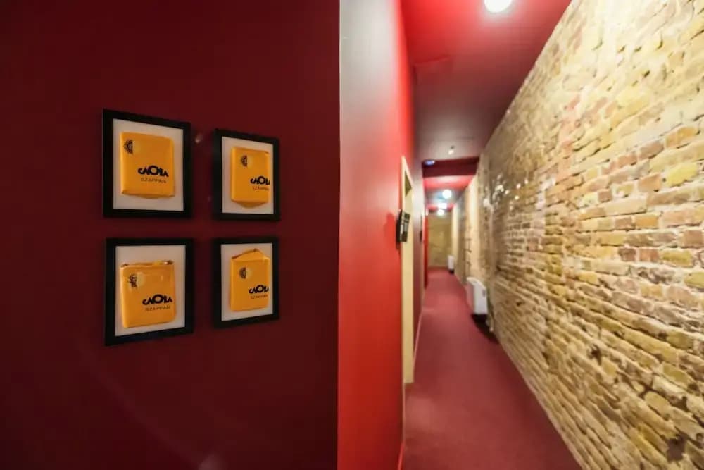East-West Boutique Hotel Budapest - photo 12