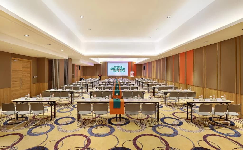 HARRIS Hotel & Residence Riverview Kuta Bali - photo 15