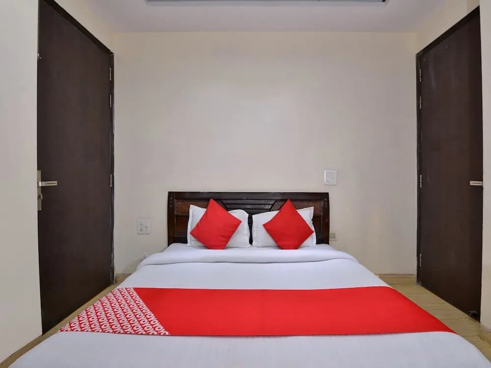 Hotel Lotus BB By OYO Rooms - photo 5