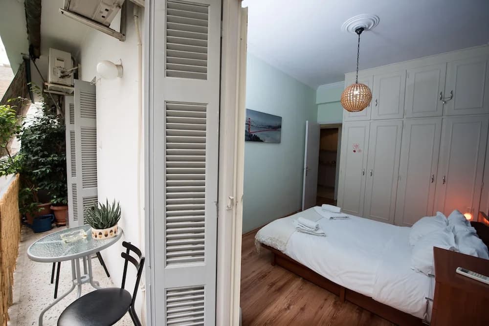 Athinian Apartment Veikou - photo 5