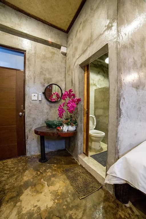 YOLO Chic House - photo 38