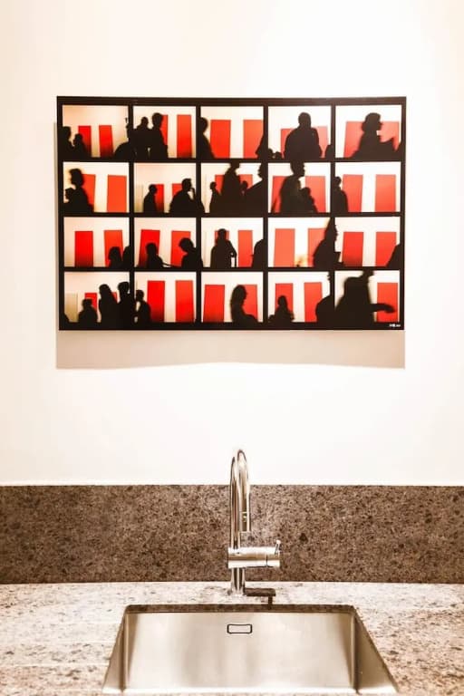 Contemporary Meets Classic by the Catacombes - photo 9