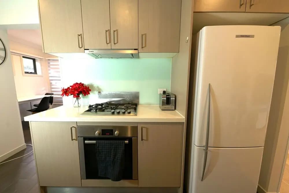 A Cozy 3BRM House at Doncaster - photo 12