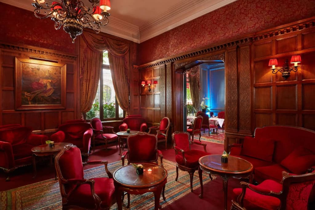 Hotel Raphael - photo 17