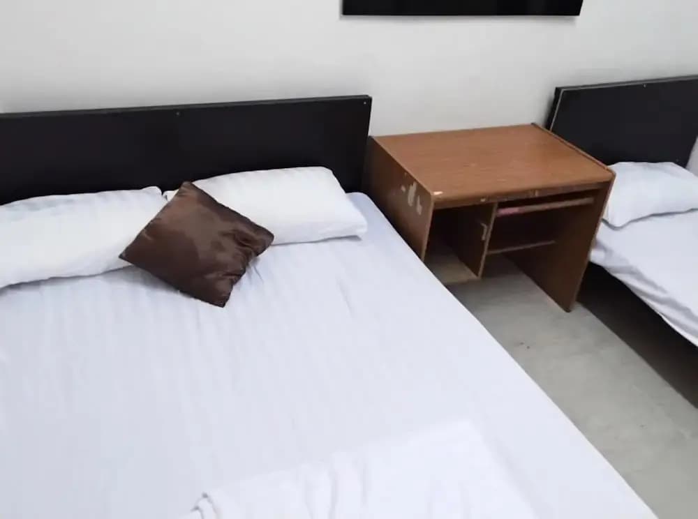 Hostel 24 Backpackers - photo 4